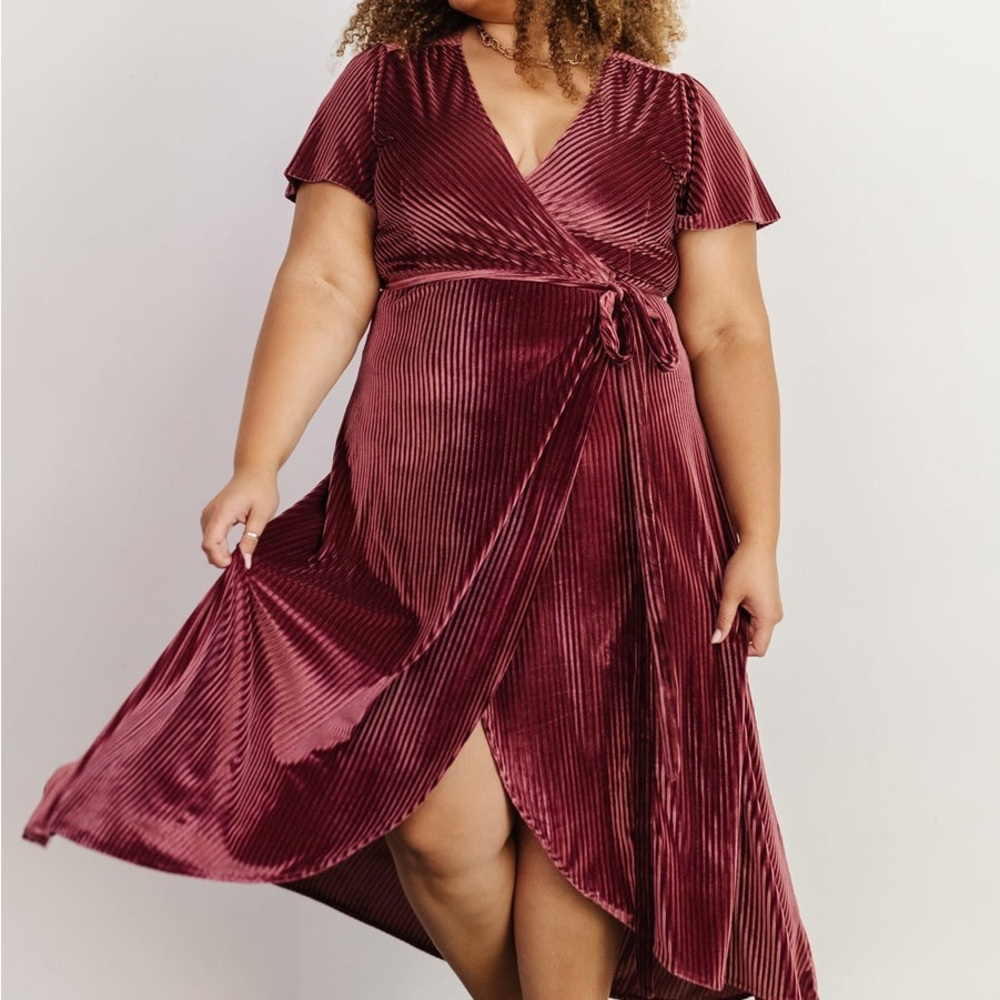 Andi Ribbed Velvet Wrap Dress - dark rose